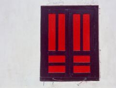 赤い窓
