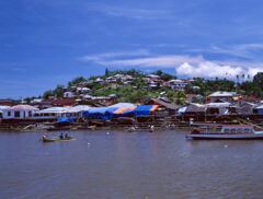 トンダノ川下流