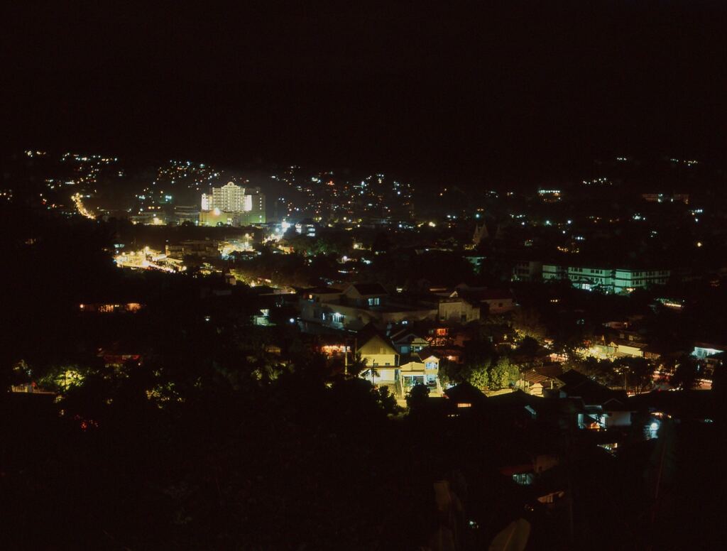 マナド夜景