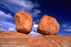 二つの岩