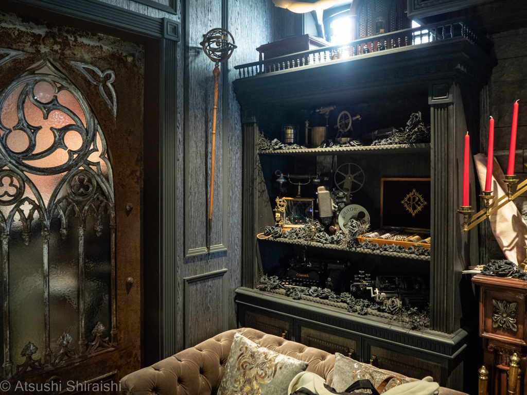 異世界カフェ・Chamber of Raven