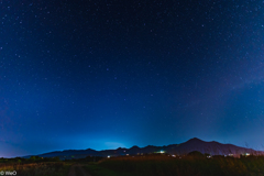 ニセコ連峰と北斗七星