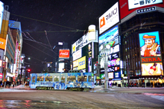 夜の街にミクゥ～♪