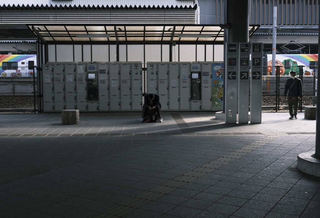 コインロッカー前