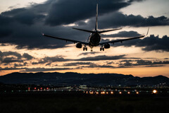 夕暮れの着陸