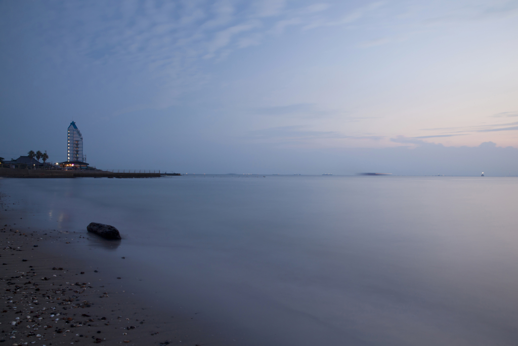 夕刻の海