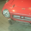 赤い車