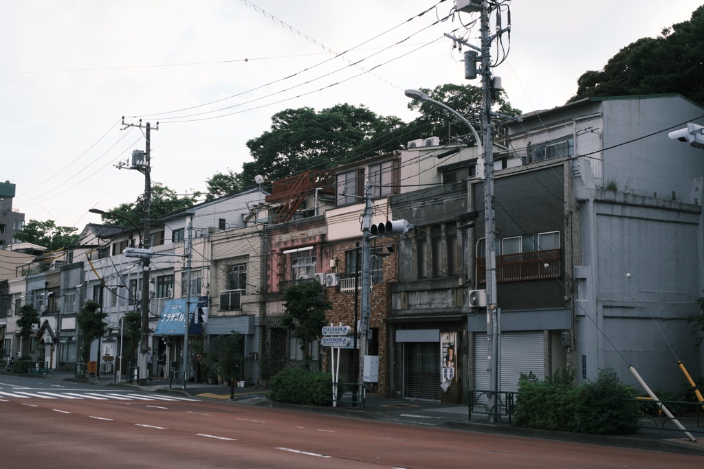 これは長屋ですね