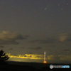 夜散策 風車頭上にレモン彗星(画角調整後)