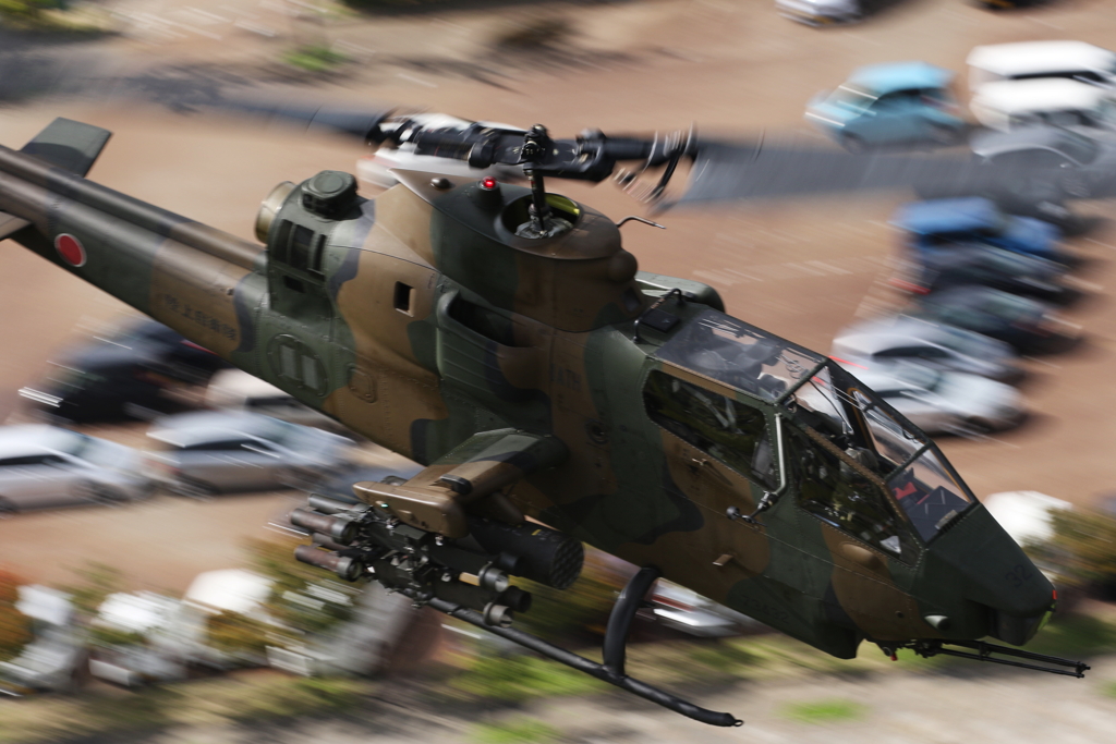 AH-1S コブラの機動力に圧倒