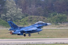 F-２離陸、03-8506