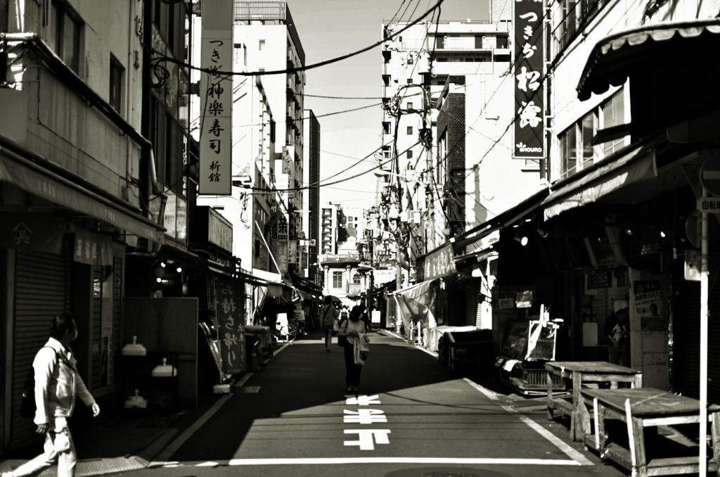 寂しい場外