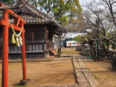 神社と電車