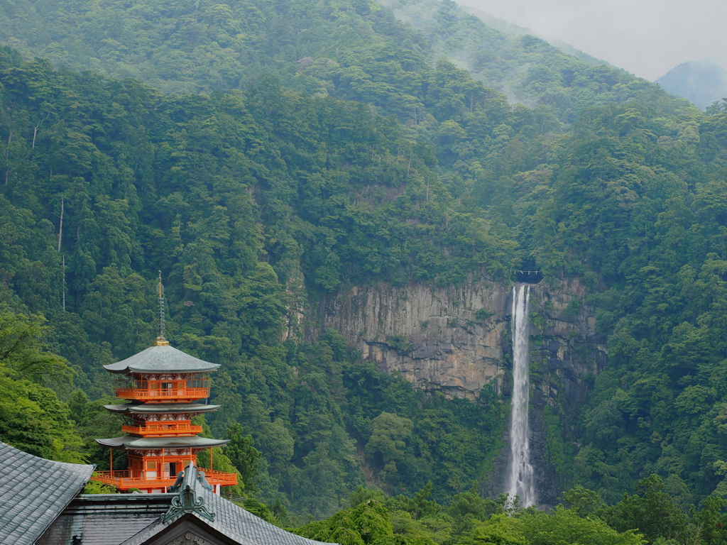 那智の滝と三重塔