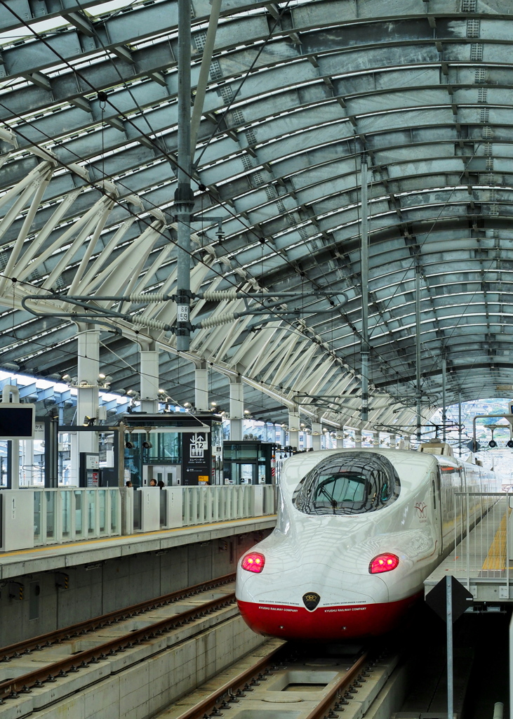 西九州新幹線駅ホーム