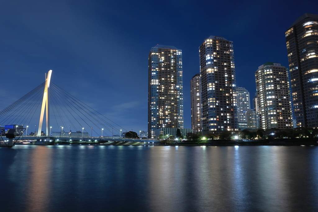 中央大橋と大川端リバーシティ