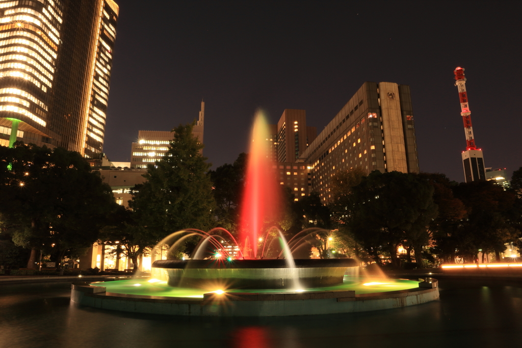 夜の日比谷公園