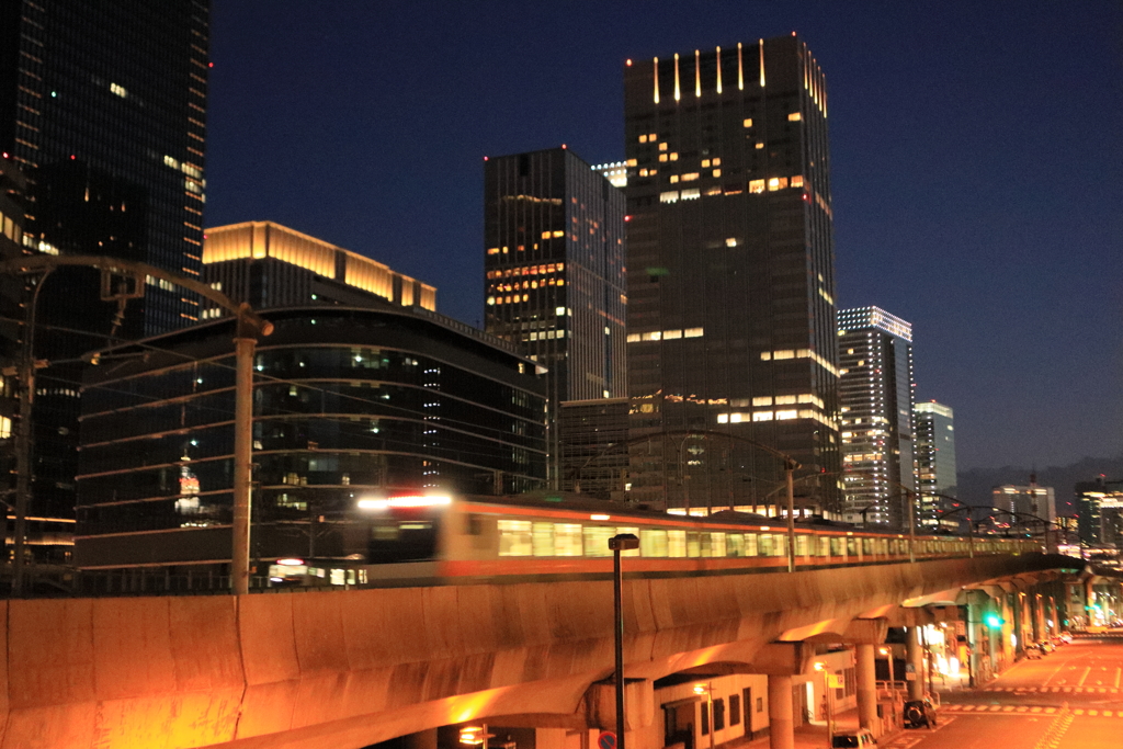 夜の東京