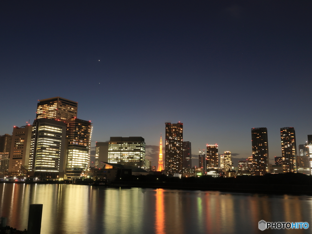 東京タワーと夕景