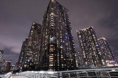 夜の運河