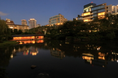 都会の中の庭園