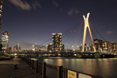 中央大橋