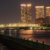 夜の隅田川