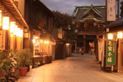 夜の柴又