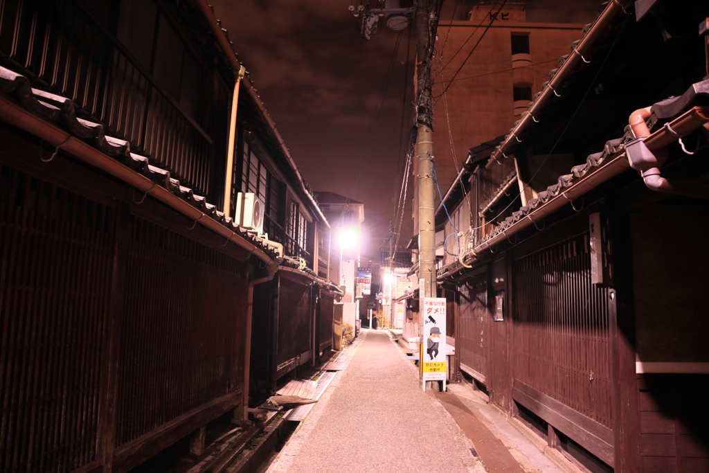 旧遊郭の夜