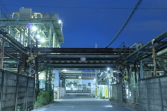 夜の工業地帯