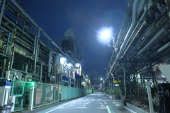 夜の工業地帯