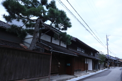 さまのこの街並み