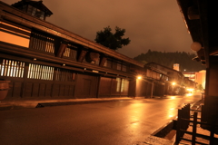 雨の夜の飛騨高山