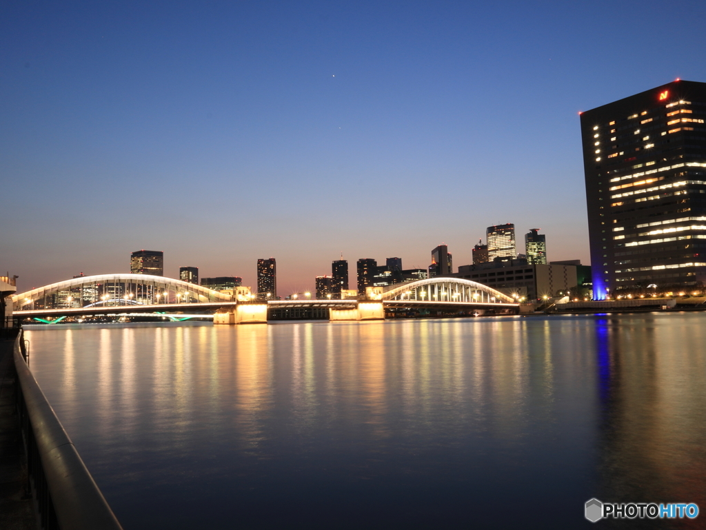 勝鬨橋