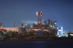 夜の工場地帯