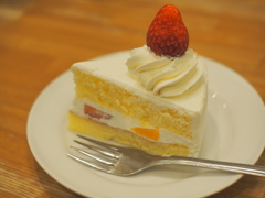 年末グルメ　～おまけのケーキ～PERGEAR（25mm f1.8）