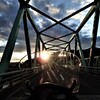 夕日に向かって