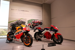 コレクションホール(RC213V-S)
