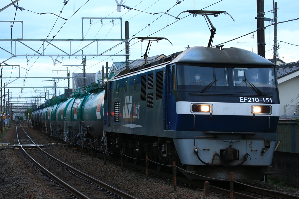 2022/04/27　8461　EF210-151