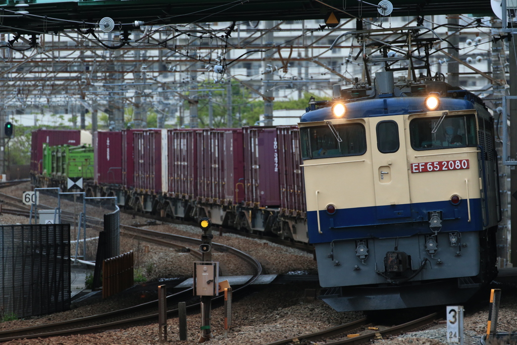 2022/04/17　77　EF65-2080