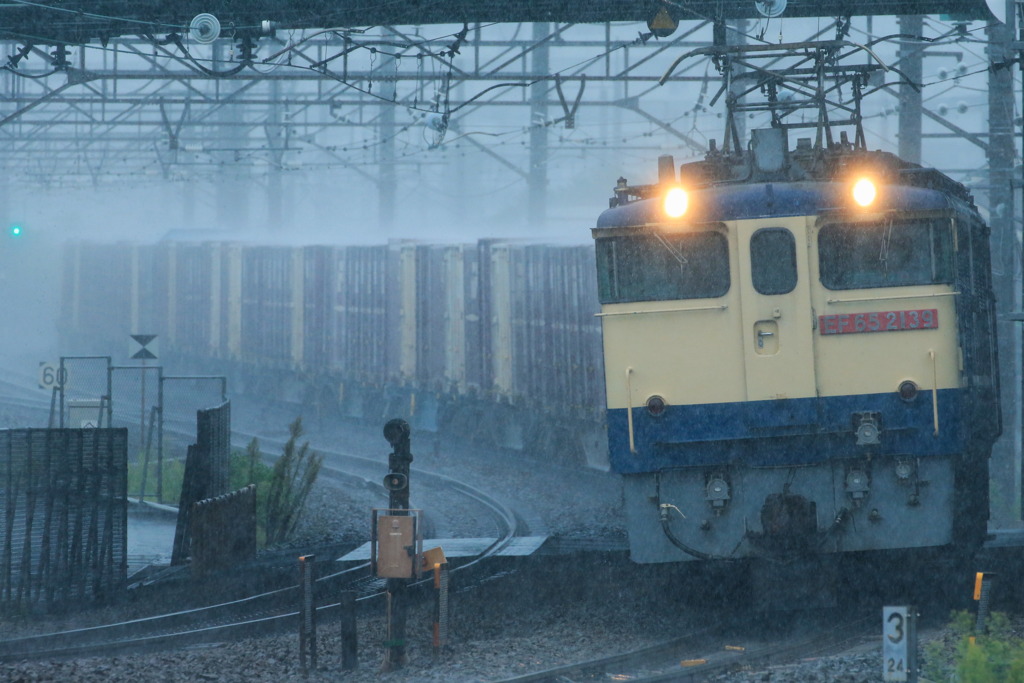 2022/09/24　77　EF65-2139