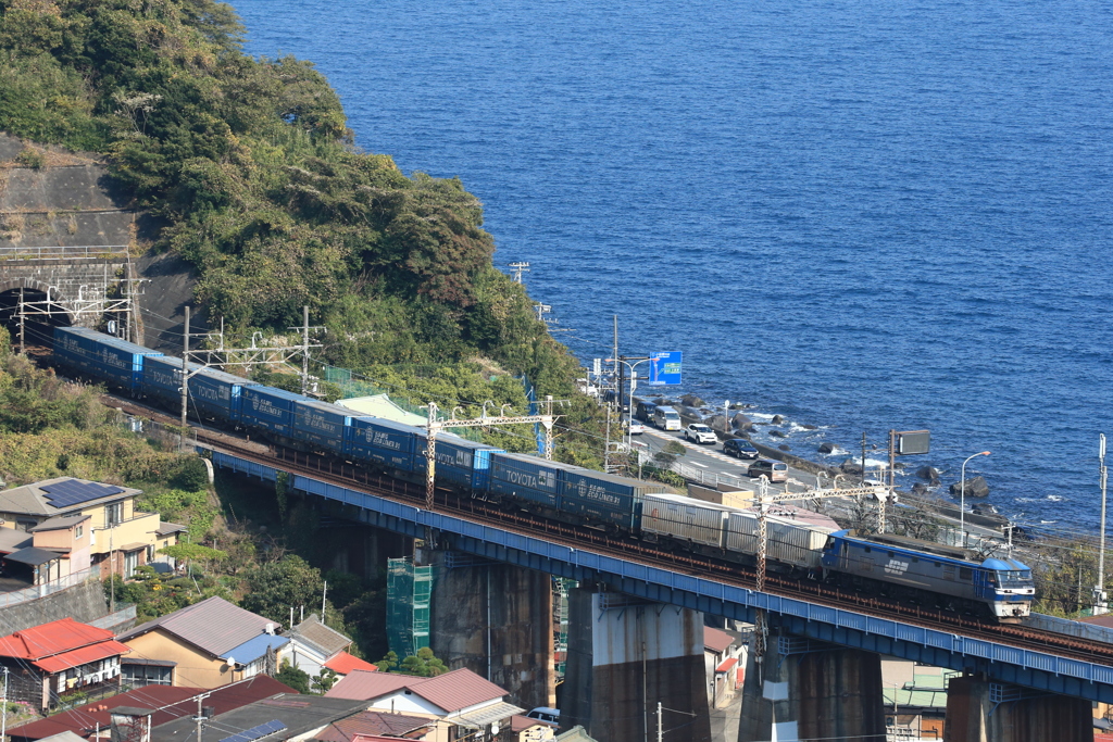 2021/11/20　遅2053　EF210-3