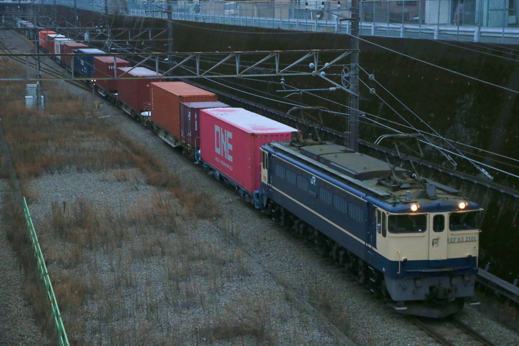 2023/01/24　4072　EF65-2101_1/2