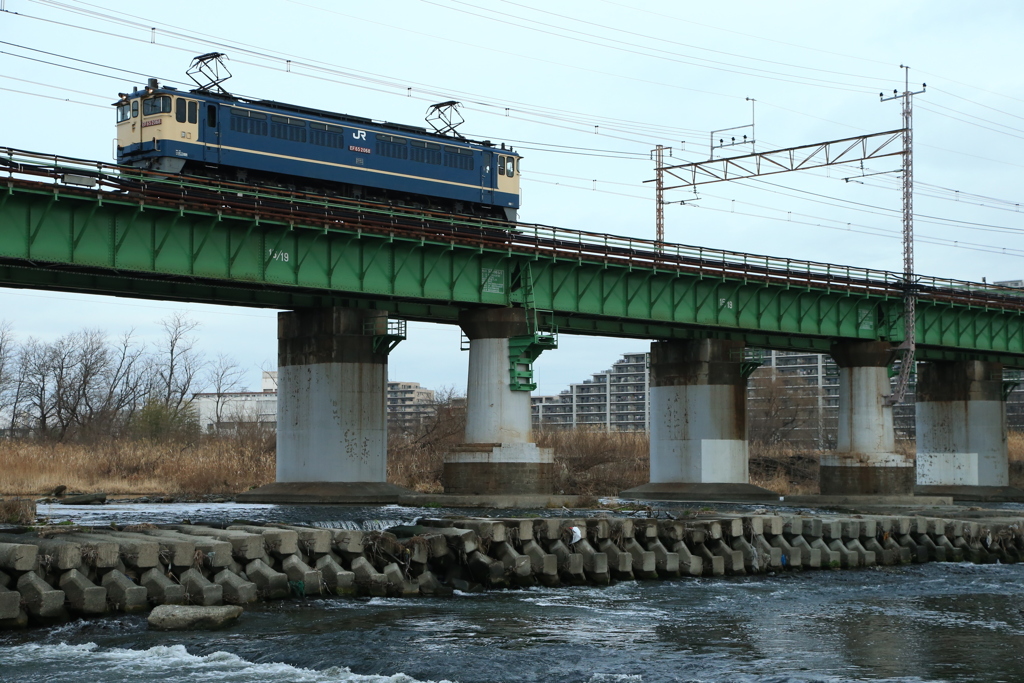 2022/01/23　単9277　EF65-2068_2/2