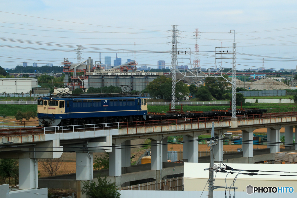 2025/10/13　8764　EF65-2087