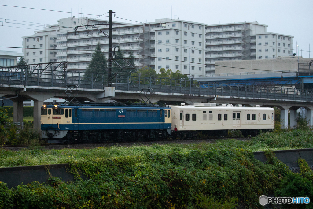 2025/11/09　9564　EF65-2084