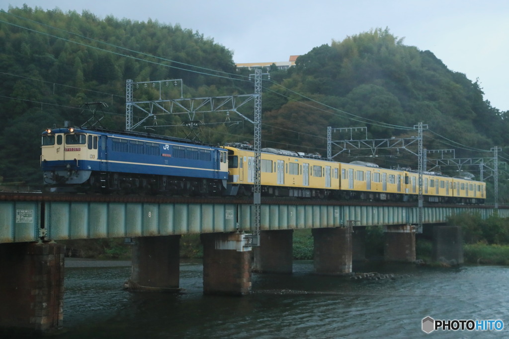2024/10/20　9863　EF65-2070_1/3