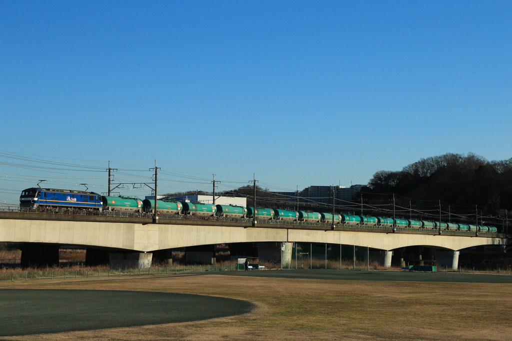 2023/01/03　8571　EF210-329