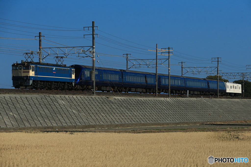 2023/12/29　9863　EF65-2070_1/3