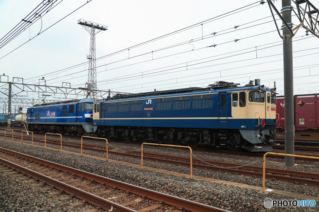 2025/10/25　8764　EF210-125+EF65-2096_1/2